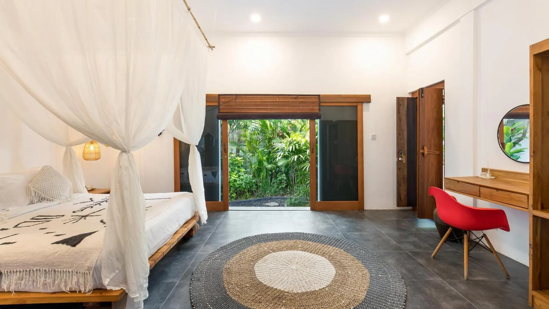 Unicorn Shelter Villa Seminyak