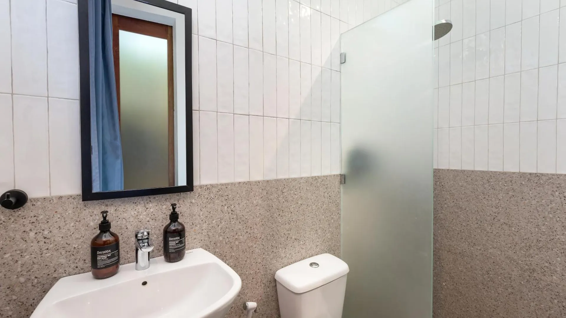 Unicorn Shelter Villa Seminyak