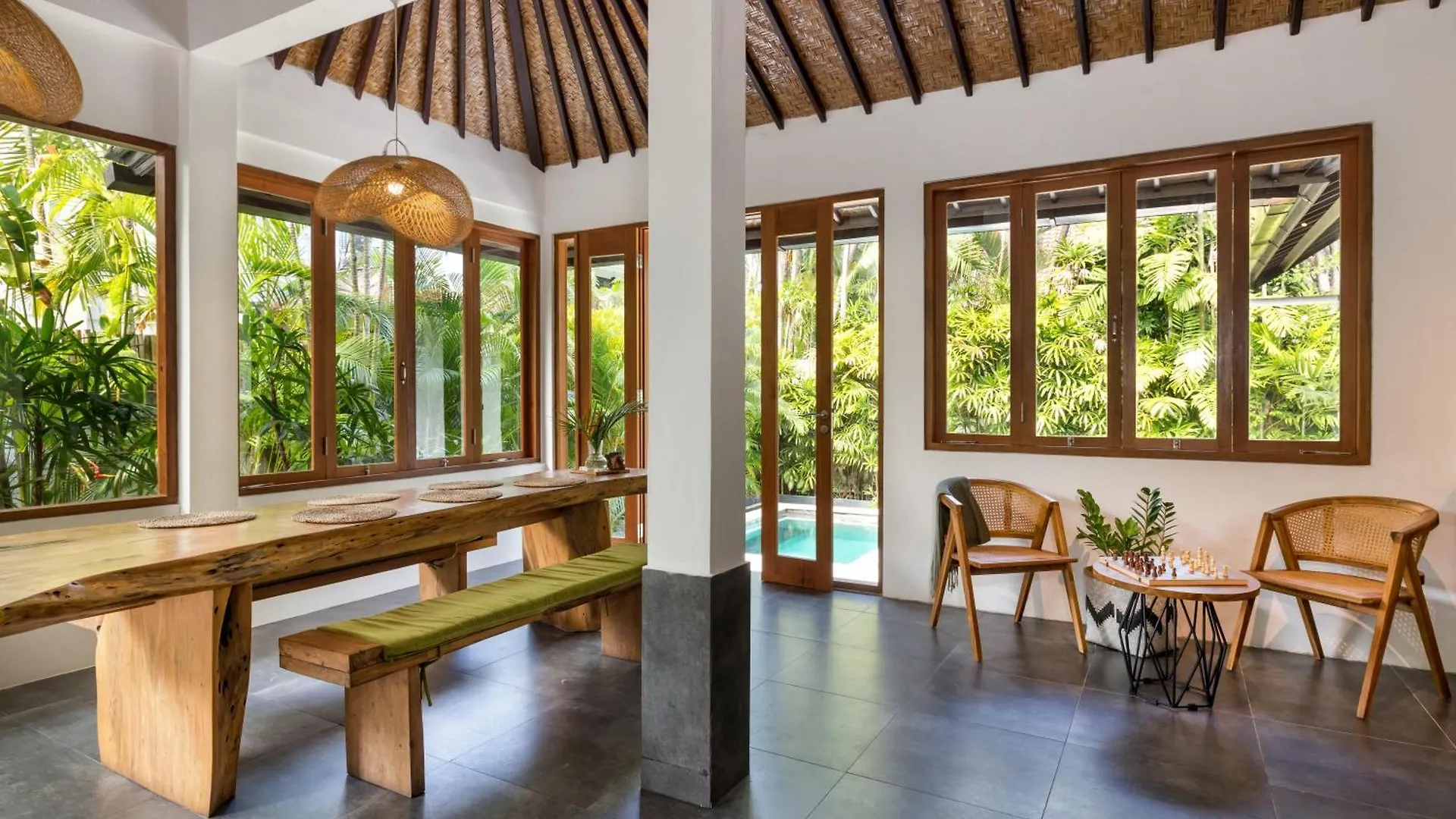 Unicorn Shelter Villa Seminyak
