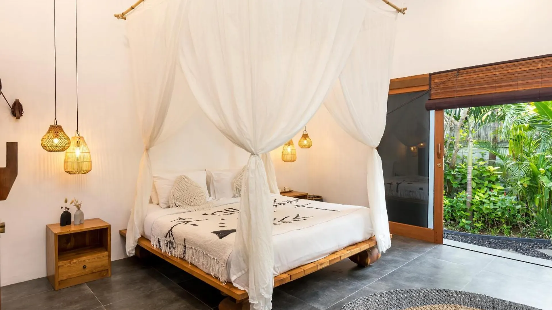 Unicorn Shelter Villa Seminyak  0*, Seminyak (Bali)