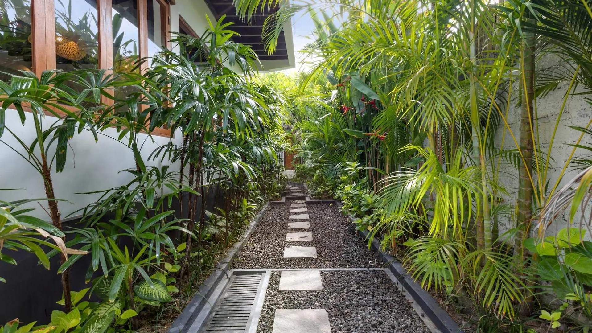 Unicorn Shelter Villa Seminyak  0*, Seminyak (Bali) Indonesia